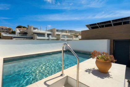 d875f8caef69b9294c9e1b1c6963aa13 - 4