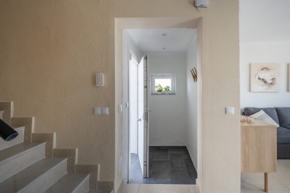 daded04b507a3f5ce268dd48afcbc580 - 18