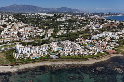 daded04b507a3f5ce268dd48afcbc580 - 34