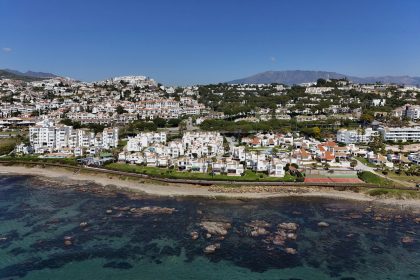 daded04b507a3f5ce268dd48afcbc580 - 35