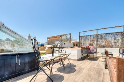 df7fc3d674904c1b2ed126a41bb2b839 - 15