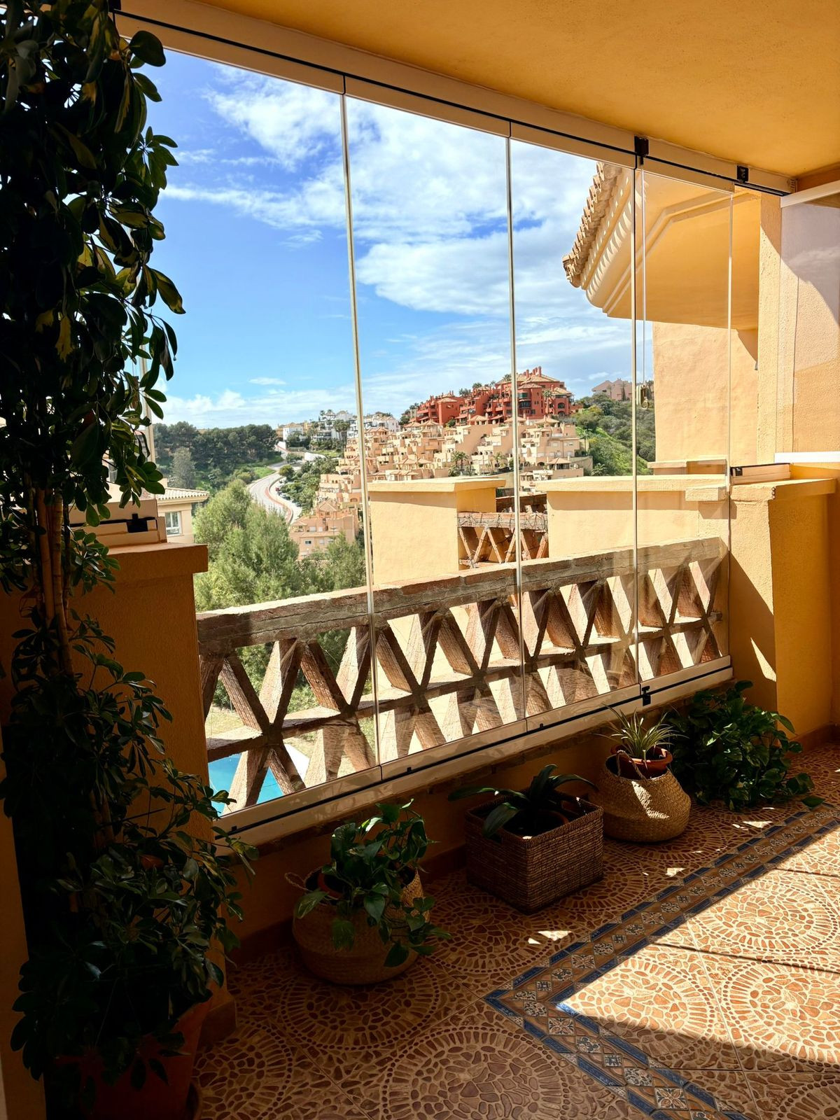 e14e0b1a2fddd02b482245c8229ee7a4 - 6