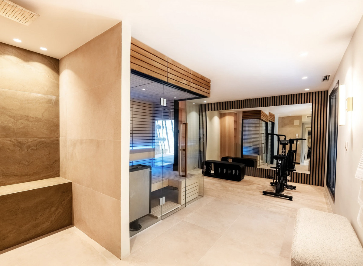 e1f94c93a802ced6f94225858905a3b2 - 11