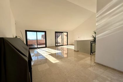 e34077e2f8d861585c6e6aea1b06ed14 - 23