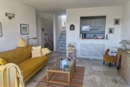 e4effa5a643783a5a9b1684df543bf58 - 10