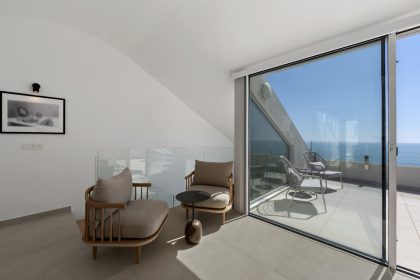 e4f1db6a02ccb49838d68cb290ff3b45 - 11