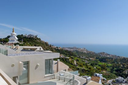 e4f1db6a02ccb49838d68cb290ff3b45 - 13