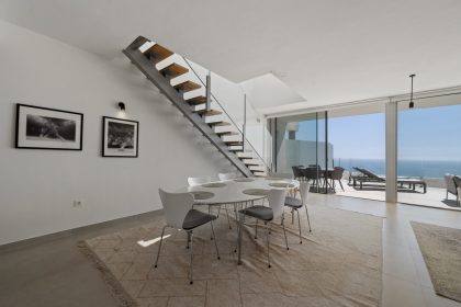 e4f1db6a02ccb49838d68cb290ff3b45 - 21