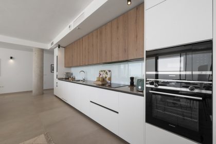 e4f1db6a02ccb49838d68cb290ff3b45 - 23