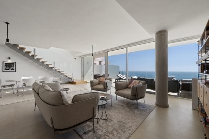 e4f1db6a02ccb49838d68cb290ff3b45 - 27