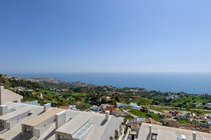 e4f1db6a02ccb49838d68cb290ff3b45 - 32