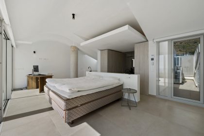 e4f1db6a02ccb49838d68cb290ff3b45 - 9