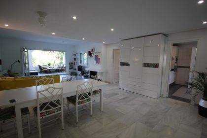 e545e8bc1c9a2d78e9a9c77df0ed9b40 - 38