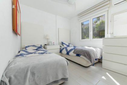 e91372c855a9a191cf1d268fcd482e75 - 13