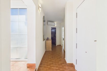 e9cdef14cd493e4ae78f38eaffc061ba - 10