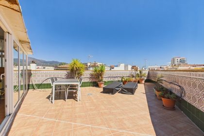 e9cdef14cd493e4ae78f38eaffc061ba - 20