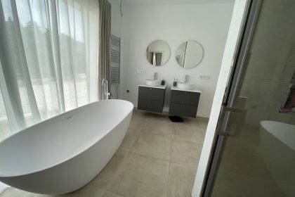 eab498b745f026ed2facf3ddb5c84b31 - 14