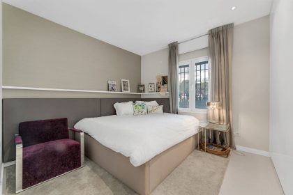 eb4d9c8e044cb3e716f46e75495688e5 - 17