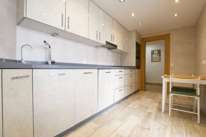 eb7bd264c80a4a805d5948b5a261708c - 14