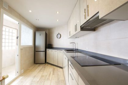 eb7bd264c80a4a805d5948b5a261708c - 20