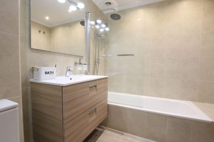 eb7bd264c80a4a805d5948b5a261708c - 39