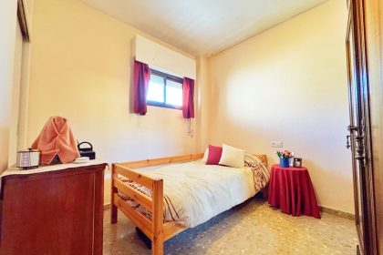 ee6da456f62eb12cb4161667ba905459 - 18