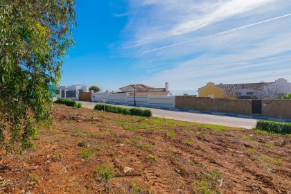 ef59c6346612970f013ef7d13d20947b - 17