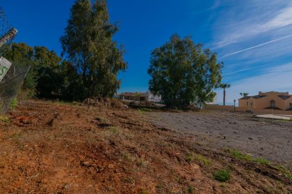 ef59c6346612970f013ef7d13d20947b - 27