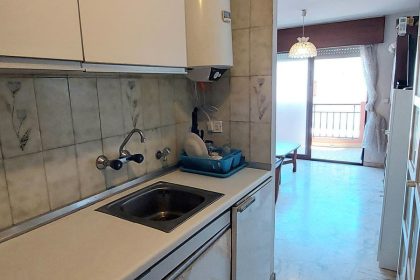 f004e15ff4a57e3def028fa064cb7178 - 4