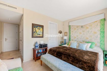 f015e3f7d1f59b643685a6ce073c9ef7 - 20