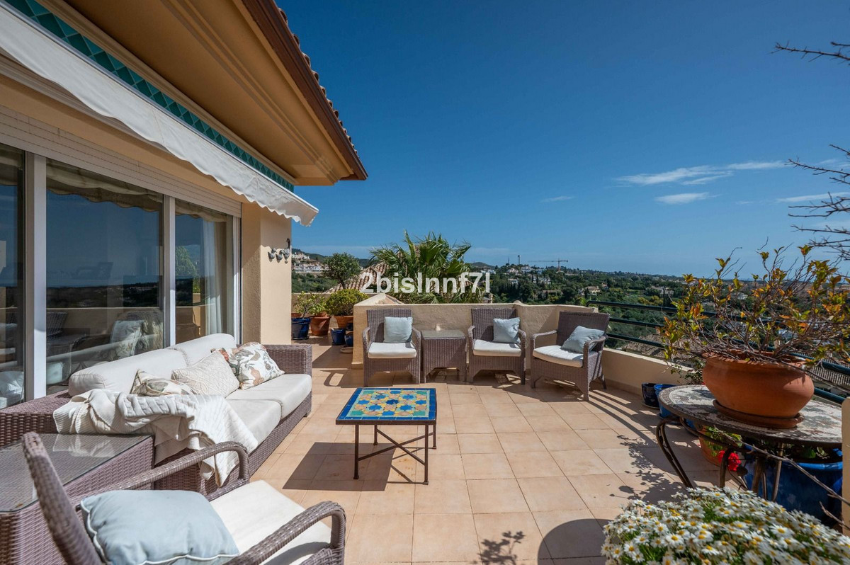 f015e3f7d1f59b643685a6ce073c9ef7 - 3