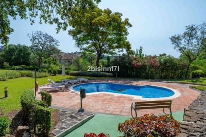 f015e3f7d1f59b643685a6ce073c9ef7 - 40