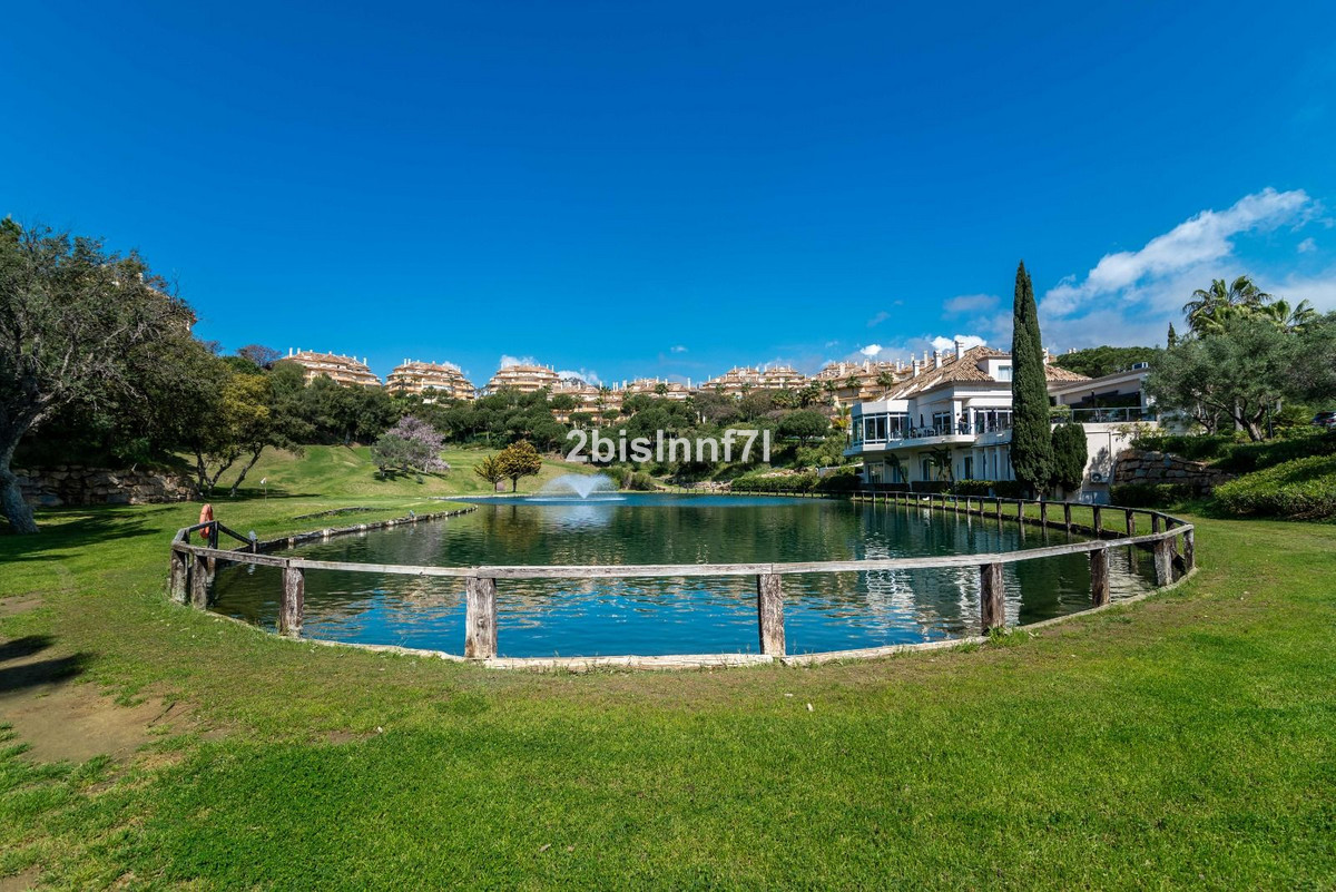 f015e3f7d1f59b643685a6ce073c9ef7 - 42