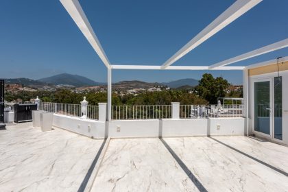 f21c07becd382ef817862a2aa5b47ea3 - 32