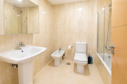 f3fd54bd6327164304270e7e5c1c8b06 - 17