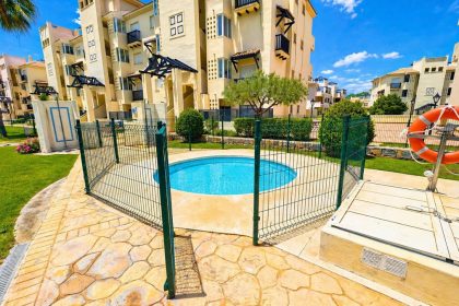 f3fd54bd6327164304270e7e5c1c8b06 - 25