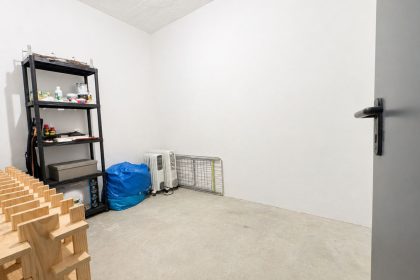 f3fd54bd6327164304270e7e5c1c8b06 - 28