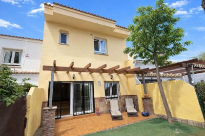 f99b756c441937d3b26101fec4101bea - 1