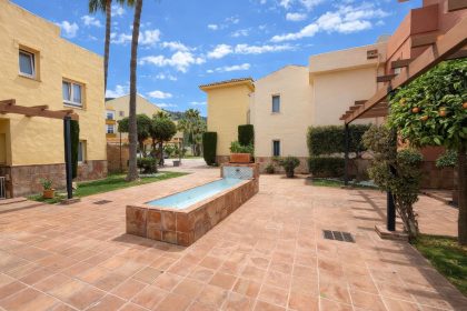 f99b756c441937d3b26101fec4101bea - 18