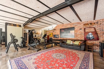 fcf7744ec20ab97a74ee340883d2b604 - 17