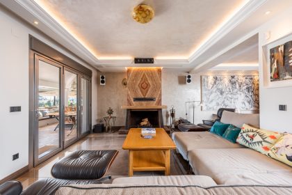 fcf7744ec20ab97a74ee340883d2b604 - 25