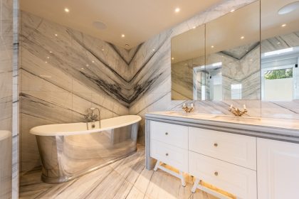 fcf7744ec20ab97a74ee340883d2b604 - 30