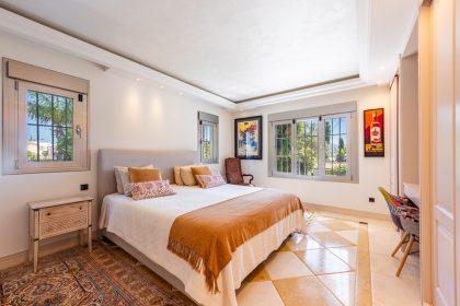 fcf7744ec20ab97a74ee340883d2b604 - 32