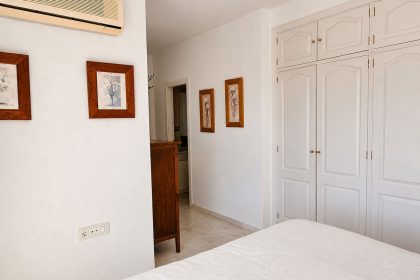 02fce2cdce35bb13130bef34536f3244 - 26