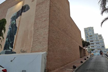 2918e898c5f08bb12edeef7342da9e64 - 29