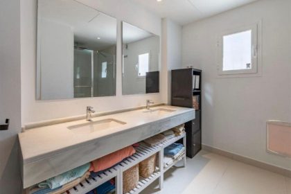 307a4ee6780df8cf84f84bb353bfdd80 - 10