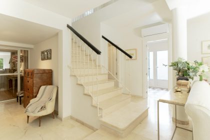 4f00b8f45f99159b10ad35100e77c414 - 4