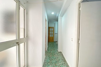 55ec2defa93d83328be07a92c3661ba6 - 16