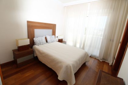 62d106f5dcd4a043625a1c74ec7fbc25 - 24