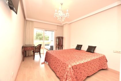 66bd8a0de2b26ca1f5057cb7ac569553 - 19